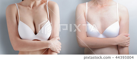 woman with different chest cup 44393804