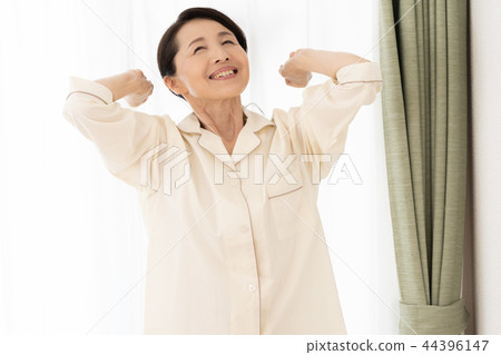 Woman who woke up refreshingly Woman who woke up refreshingly 44396147