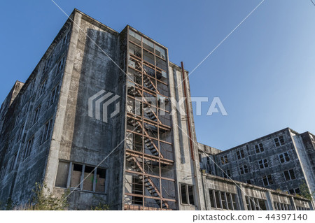Abandoned house Ghost building Deserted house ghost building 44397140