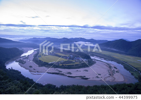 雲南,永城,永川,慶北 雲南,永城,永川,慶北 44399975