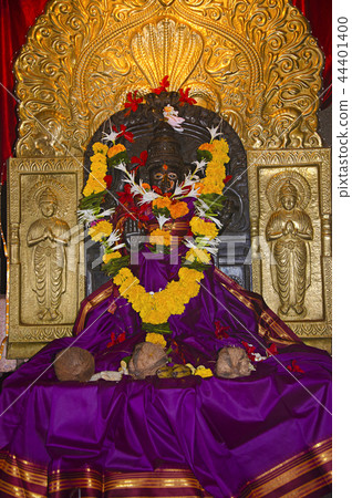Idol of goddess Karanjeshwari, Guhagar, Konkan Idol of goddess Karanjeshwari, Guhagar, Konkan 44401400