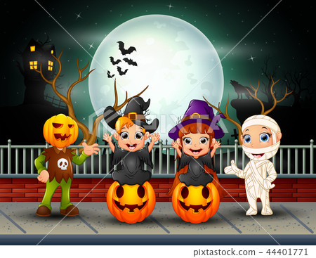 Happy Halloween Kids In Full Moon Background Stock Illustration 44401771 Pixta
