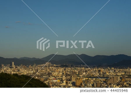 Hiroshima of the sunset 44405946