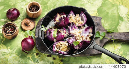 Stuffed onions in Georgian 44405970