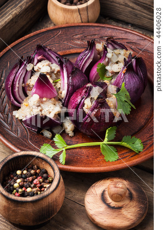 Stuffed onions in Georgian Stuffed onions in Georgian 44406028