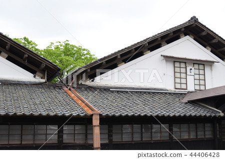 Yamai倉庫 44406428