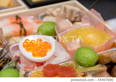 豪華日本料理的形象 豪華日本料理的形象 44407680