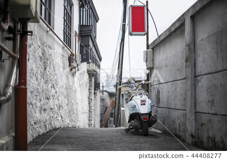 Scooter, Alley, Jung-gu, Seoul 44408277