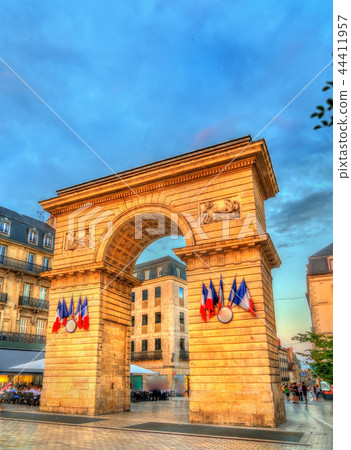 The Guillaume Gate at sunset in Dijon, France 44411957