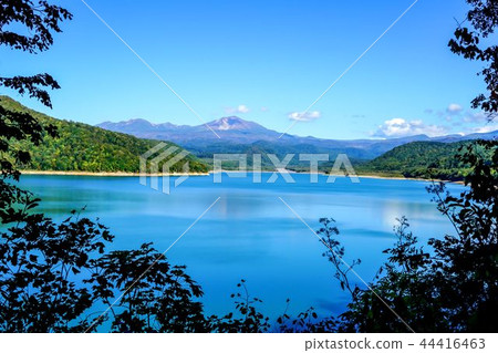 Daisetsuzan Lake Chubetsu & Asahidake 44416463