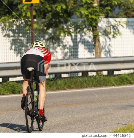 Training on road bycicle Training on road bycicle 44416845