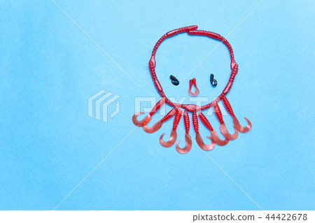 很多蠕蟲 很多蠕蟲 44422678