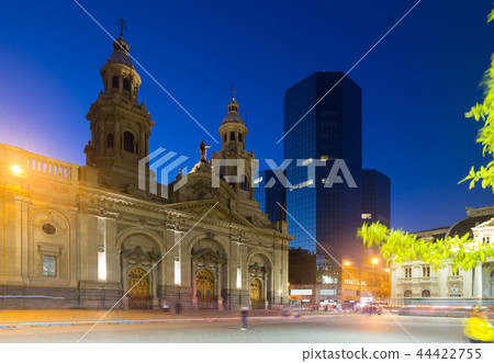 Plaza de Armas in evening Plaza de Armas in evening 44422755