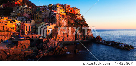 Manarola city La Spezia at dusk on top of the hill, Italy Manarola city La Spezia at dusk on top of the hill, Italy 44423867