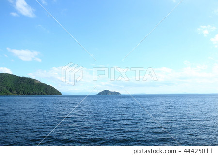 琵琶湖與藍藍的天空 琵琶湖與藍藍的天空 44425011