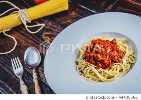 Italian spaghetti bolognesse Italian spaghetti bolognesse 44430360