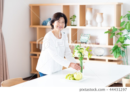 高級女性 高級女性 44431297