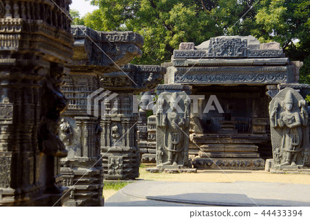 Linga shrine, temple complex, Warangal, Telangana Linga shrine, temple complex, Warangal, Telangana 44433394