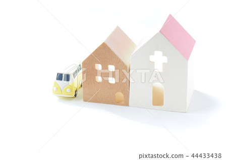 House and car image House and car image 44433438
