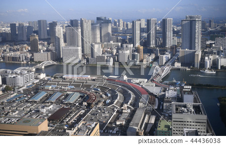 東京都市風景在日本築地市場·83年的歷史，代表6日“日本廚房”業務結束= 10月6日拍攝 44436038