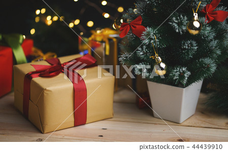 Christmas Gift And Small Christmas Tree 44439910