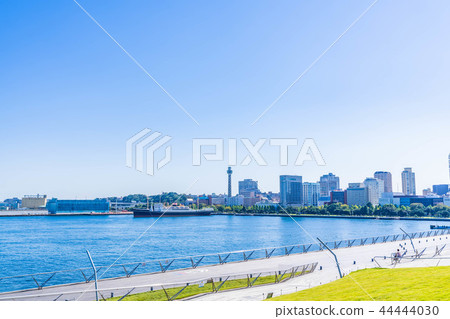 Landscape of Yokohama Yamashita Park and Hikawamaru in the clear autumn Landscape of Yokohama Yamashita Park and Hikawamaru in the clear autumn 44444030