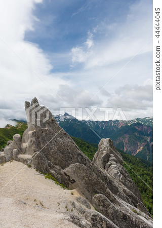 Yubari海豚岩 Yubari海豚岩 44444045