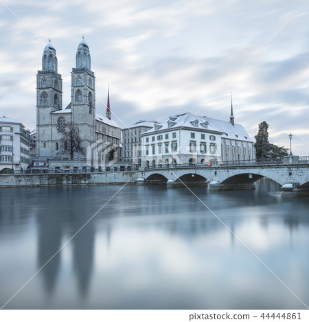 Old Zurich town in winter , view on river 44444861