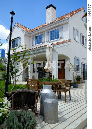 Country style detached house 44444877