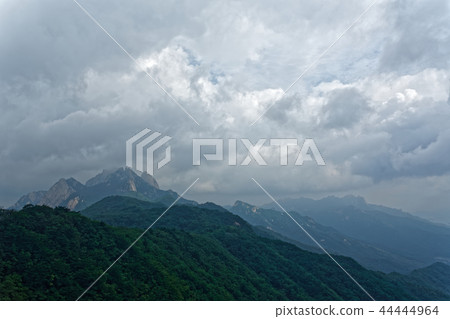 颱風過後的北漢山 44444964