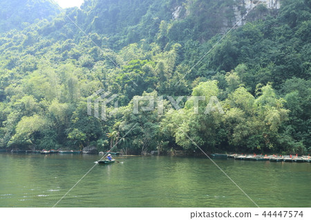 越南長安,寧平省的世界遺產 越南長安,寧平省的世界遺產 44447574