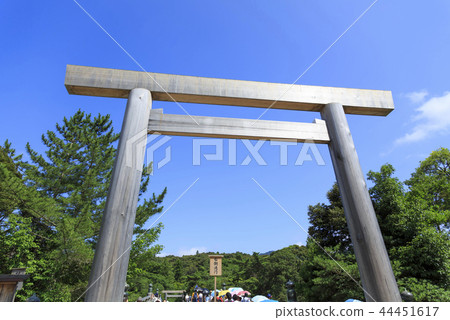 Mie Prefecture, Ise Shrine, Uchinomiya, Ujibashi Torii 44451617
