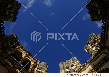 Portugal winter landscape 44454192