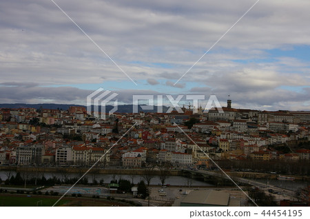 Portugal winter landscape 44454195