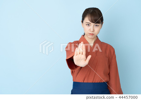 日本館員工藍背 44457000