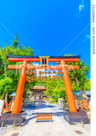 Kyoto Matsuo Taisha Otorii 44460352