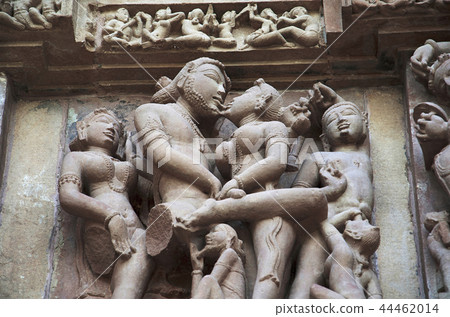 LAKSHMANA TEMPLE, Mithuna Couple, Khajuraho LAKSHMANA TEMPLE, Mithuna Couple, Khajuraho 44462014