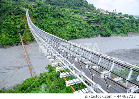 Pingtung Shanchuan Glass Suspension Bridge 44462728
