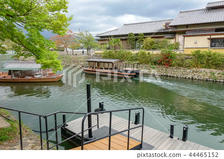 Arashiyama Arashiyama 44465152