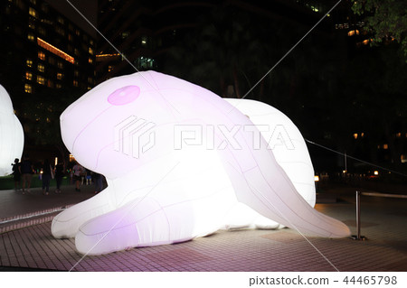 a lanterns light up to celebrate mid autumn a lanterns light up to celebrate mid autumn 44465798