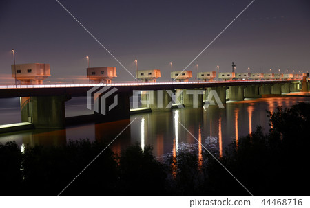 Makai Ohashi night view Makai head first construction Kisogawa Hashima city Inazawa city Inazawa city Gifu prefecture Aichi prefecture Tokai Transportation infrastructure 44468716