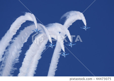 Blue Impulse  44473075