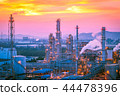 Oil and chemical petroleum refinery plant 44478396