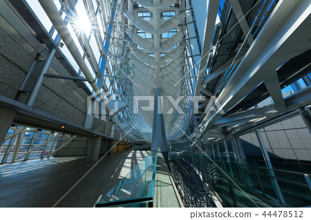 Tokyo International Forum Blue Sky 44478512