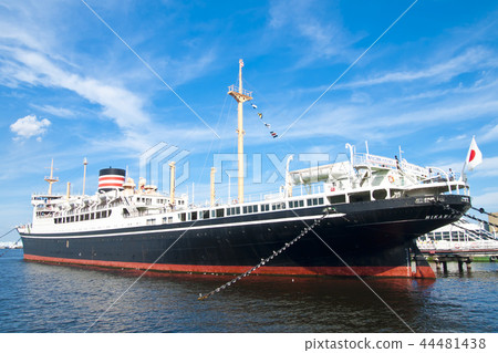 Hikawa Maru at Yamashita Park Hikawa Maru at Yamashita Park 44481438