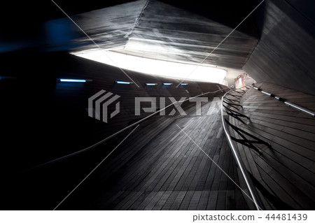 Yokohama Osan Bridge whale's stomach 44481439