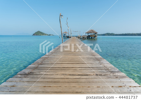 Wooden pier with hut in Phuket, Thailand. Wooden pier with hut in Phuket, Thailand. 44481737