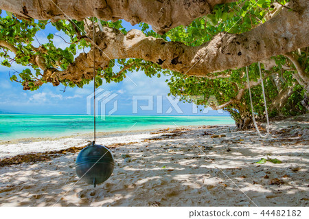 沖繩竹富島凱吉海灘鞦韆 44482182