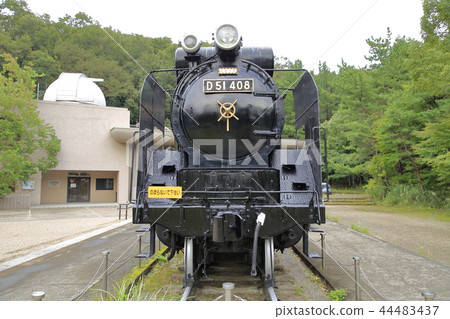 steam locomotive, steam locomotives, steam 44483437