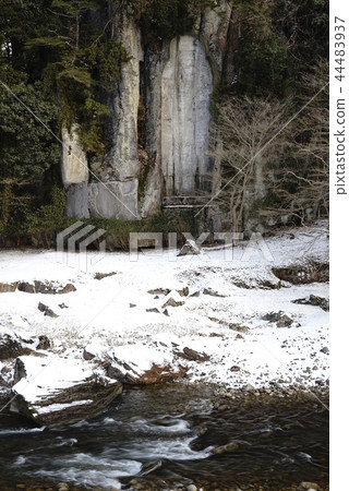 小野寺懸崖佛雪景 小野寺懸崖佛雪景 44483937